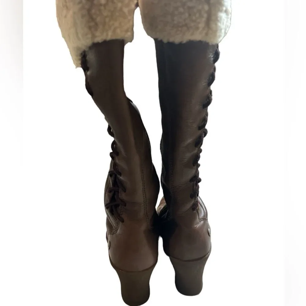 Ugg Felicity Brown Leather boots wedge rubber heel, shearling cuff sz 8 Boho